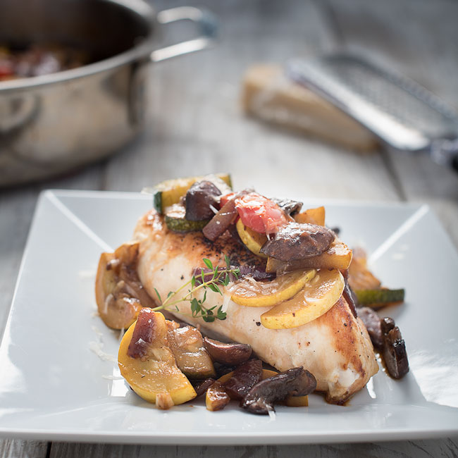 balsamic chicken bruschetta with fresh vegetables